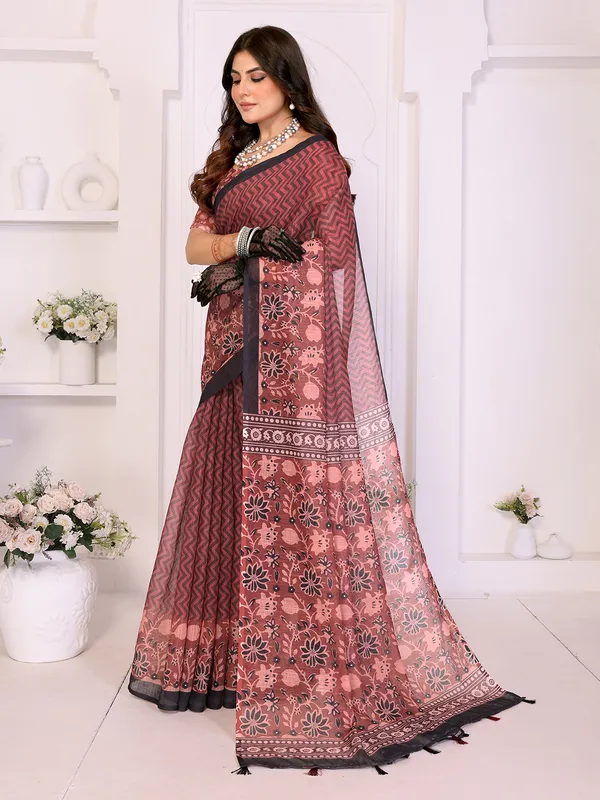 Digital_Print_Cotton_Linen_Saree_With_Unstitched_Blouse_Piece