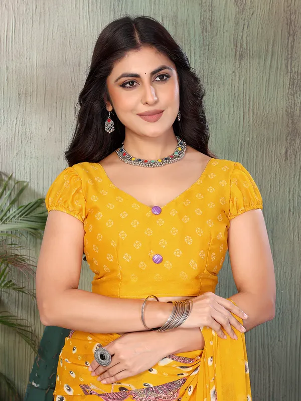 Elegant_Moss_Georgette_Saree_With_Unstitched_Blouse_Piece