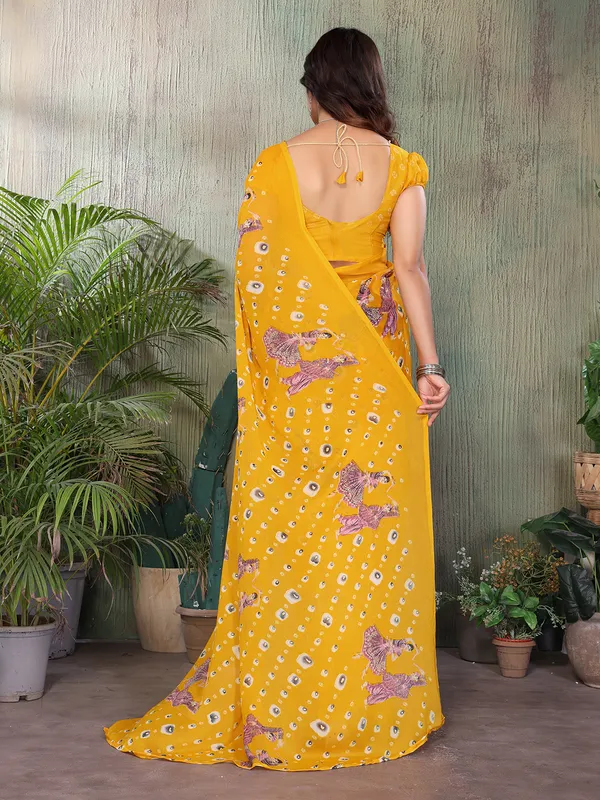 Elegant_Moss_Georgette_Saree_With_Unstitched_Blouse_Piece