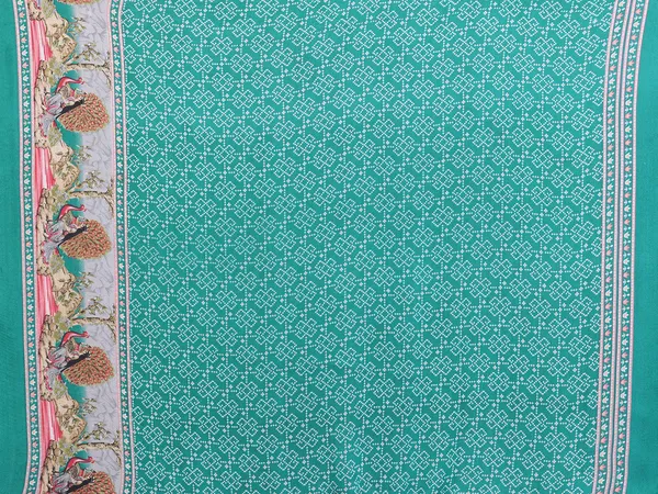 Elegant_Moss_Georgette_Saree_With_Unstitched_Blouse_Piece