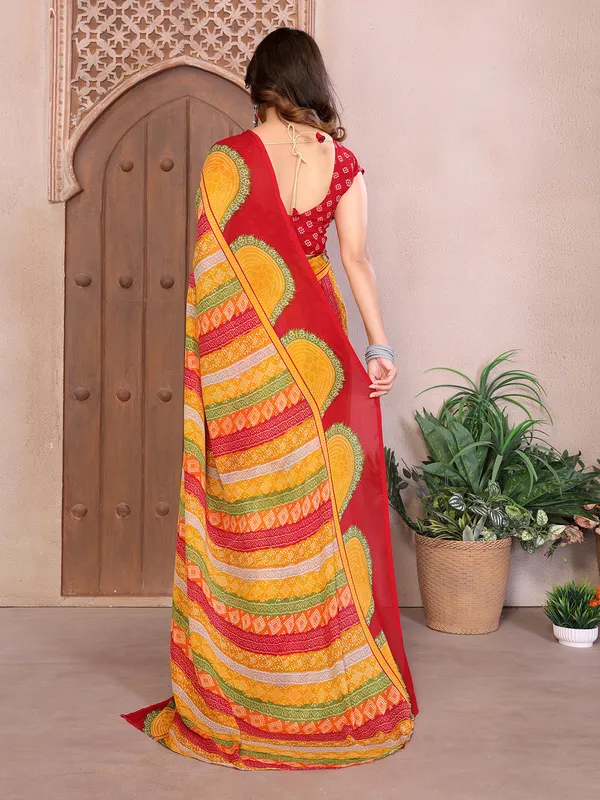 Elegant_Moss_Georgette_Saree_With_Unstitched_Blouse_Piece