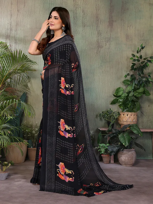 Elegant_Moss_Georgette_Saree_With_Unstitched_Blouse_Piece