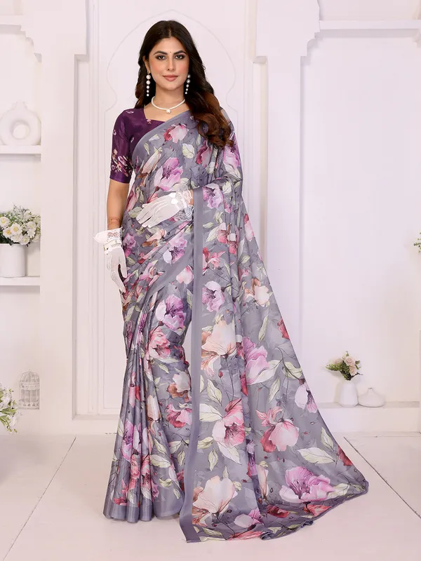 Silk_Blend_Printed_Saree_With_Unstitched_Blouse_Piece