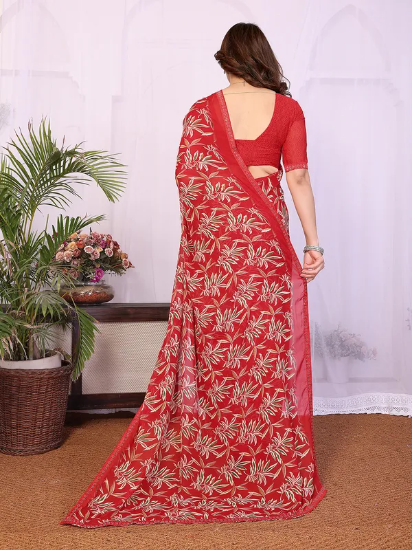 Printed_Lace_Border_Saree_With_UnStitched_Blouse_Piece_(RED)