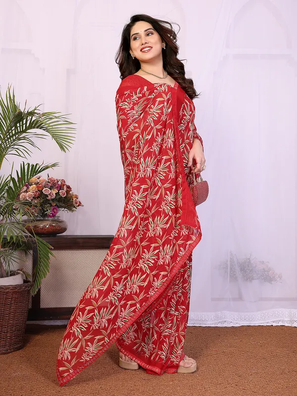 Printed_Lace_Border_Saree_With_UnStitched_Blouse_Piece_(RED)