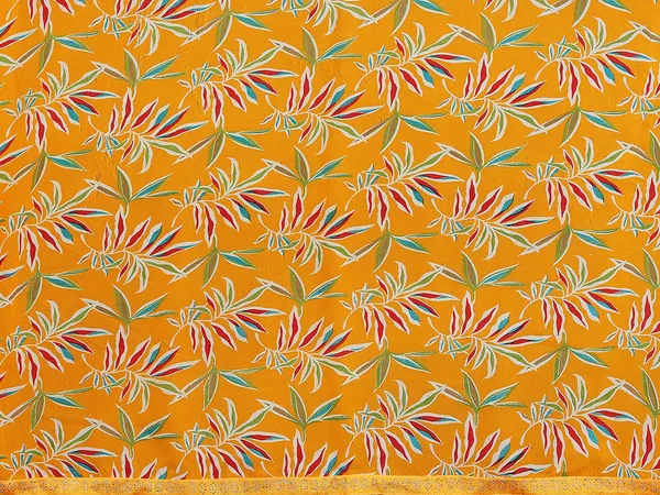 Printed_Lace_Border_Saree_With_UnStitched_Blouse_Piece_(YELLOW)