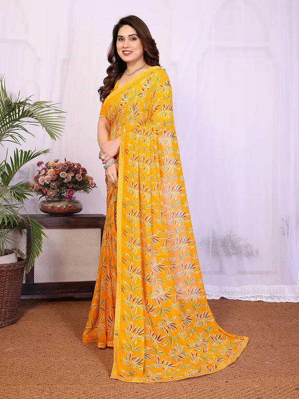 Printed_Lace_Border_Saree_With_UnStitched_Blouse_Piece_(YELLOW)