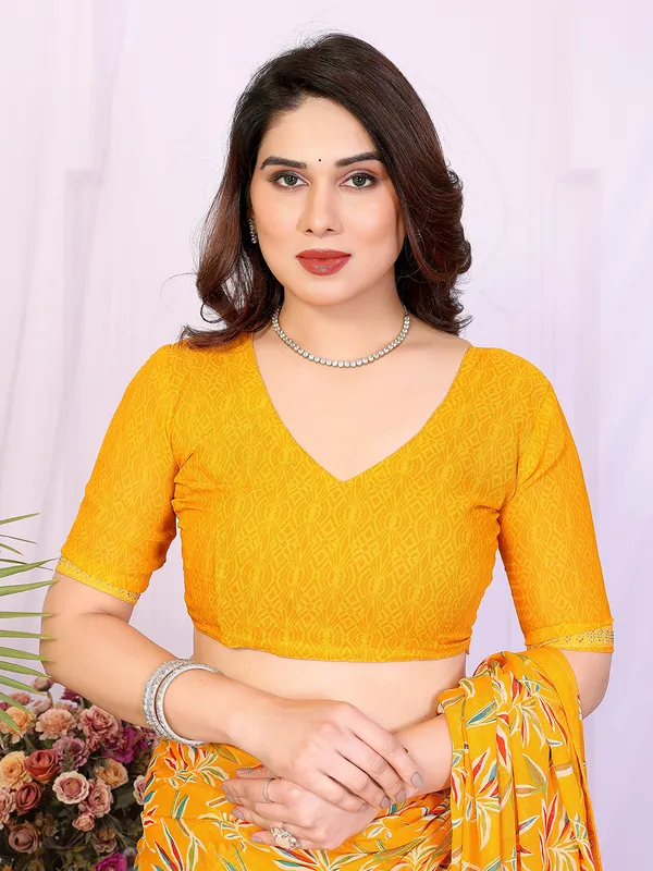 Printed_Lace_Border_Saree_With_UnStitched_Blouse_Piece_(YELLOW)