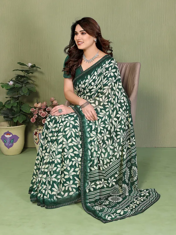 Printed_Lace_Border_Saree_With_UnStitched_Blouse_Piece_(GREEN)