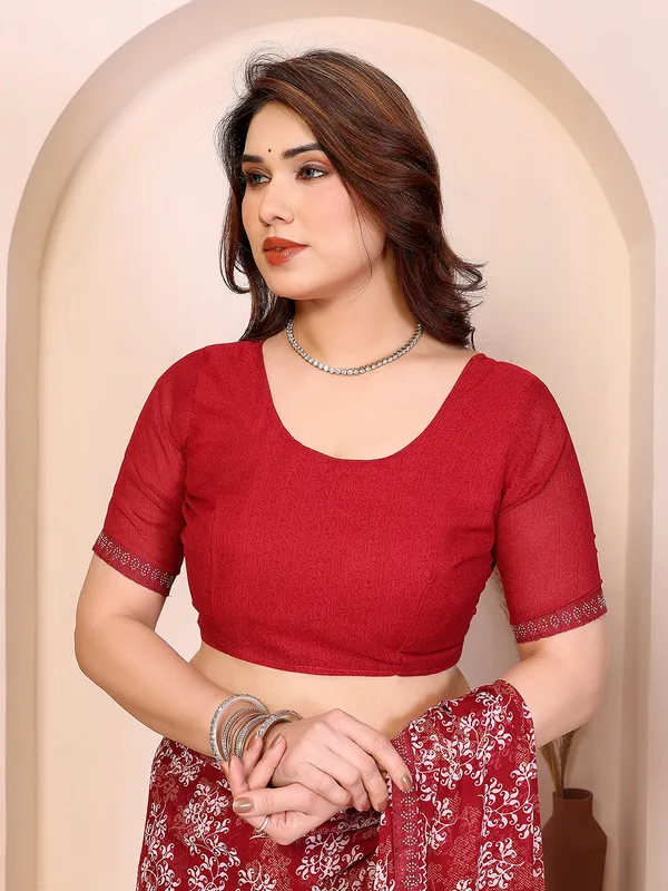 Printed_Lace_Border_Saree_With_UnStitched_Blouse_Piece_(Red)