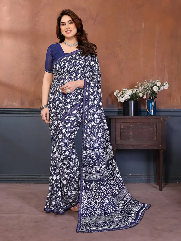 Printed_Lace_Border_Saree_With_UnStitched_Blouse_Piece_(Blue)