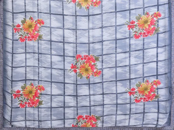 Printed_Lace_Border_Saree_With_UnStitched_Blouse_Piece_(Grey)