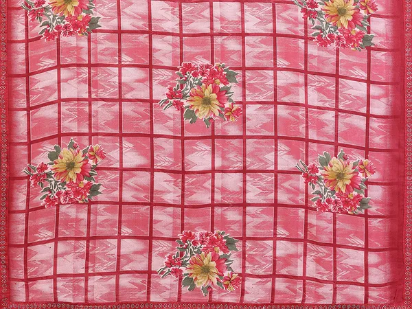 Printed_Lace_Border_Saree_With_UnStitched_Blouse_Piece_(Maroon)