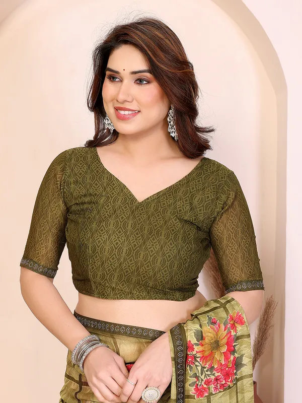 Printed_Lace_Border_Saree_With_UnStitched_Blouse_Piece_(Green)