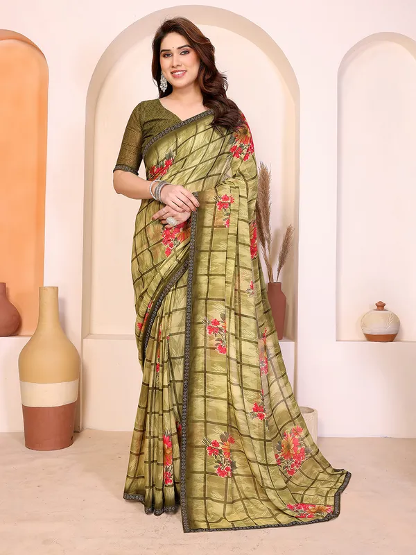 Printed_Lace_Border_Saree_With_UnStitched_Blouse_Piece_(Green)