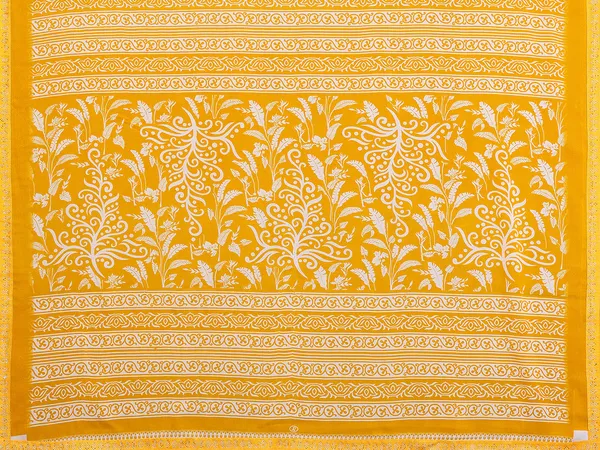 Printed_Lace_Border_Saree_With_UnStitched_Blouse_Piece_(Yellow)