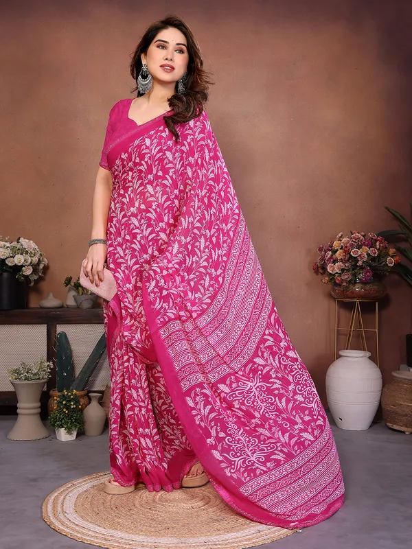Printed_Lace_Border_Saree_With_UnStitched_Blouse_Piece_(Pink)