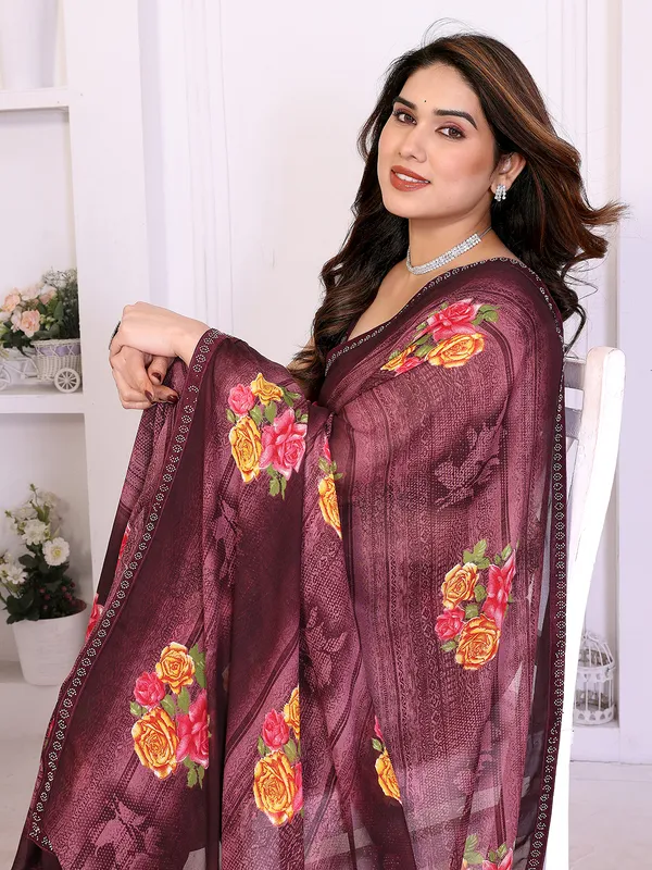Floral_Print_Lace_Border_Saree_With_UnStitched_Blouse_Piece_(WINE)