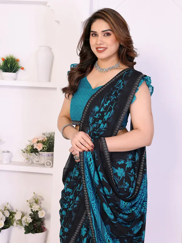Floral_Print_Lace_Border_Saree_With_UnStitched_Blouse_Piece_(BLUE)