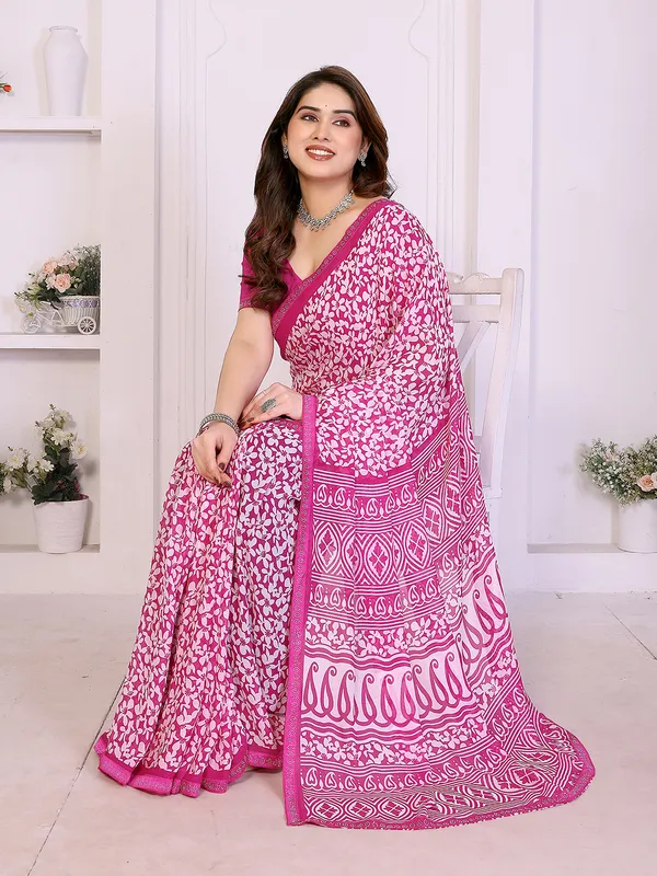 Floral_Print_Lace_Border_Saree_With_UnStitched_Blouse_Piece_(PINK)