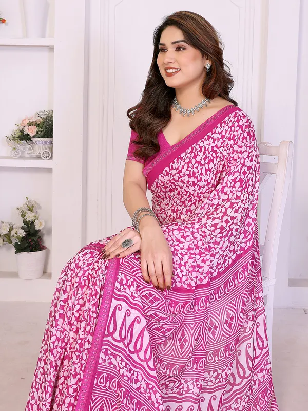 Floral_Print_Lace_Border_Saree_With_UnStitched_Blouse_Piece_(PINK)