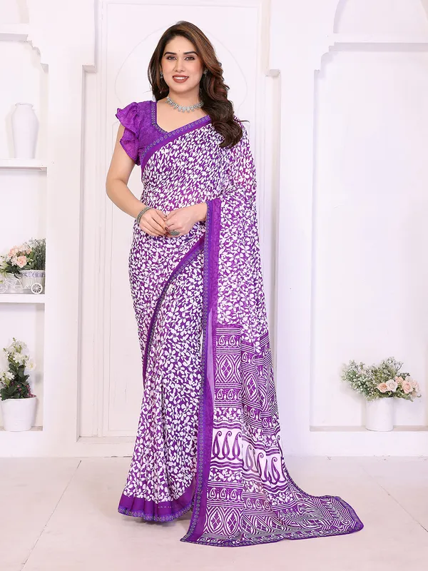 Floral_Print_Lace_Border_Saree_With_UnStitched_Blouse_Piece_(PURPLE)