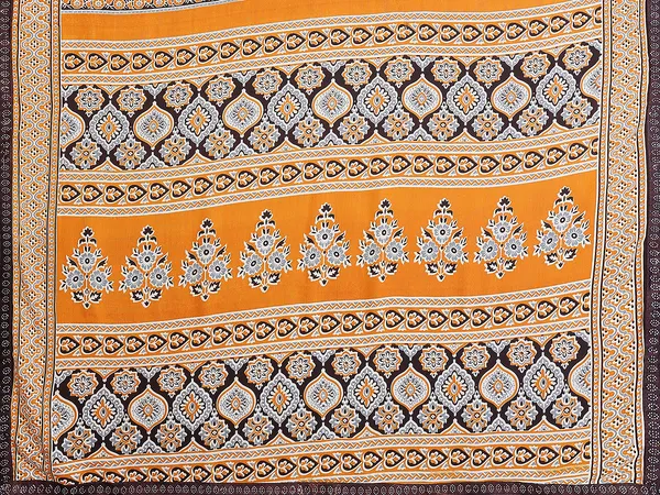 Printed_Lace_Border_Saree_With_UnStitched_Blouse_Piece_(YELLOW)