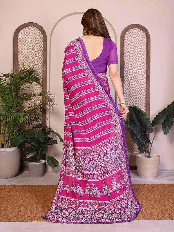 Printed_Lace_Border_Saree_With_UnStitched_Blouse_Piece_(PINK)