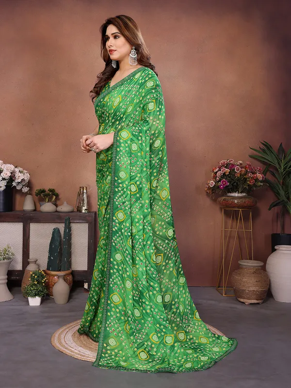 Bandhani_Print_Lace_Border_Saree_With_UnStitched_Blouse_Piece_(GREEN)