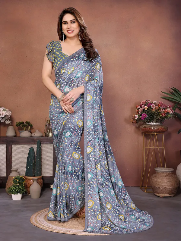 Bandhani_Print_Lace_Border_Saree_With_UnStitched_Blouse_Piece_(GREY)