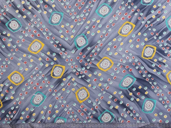 Bandhani_Print_Lace_Border_Saree_With_UnStitched_Blouse_Piece_(GREY)