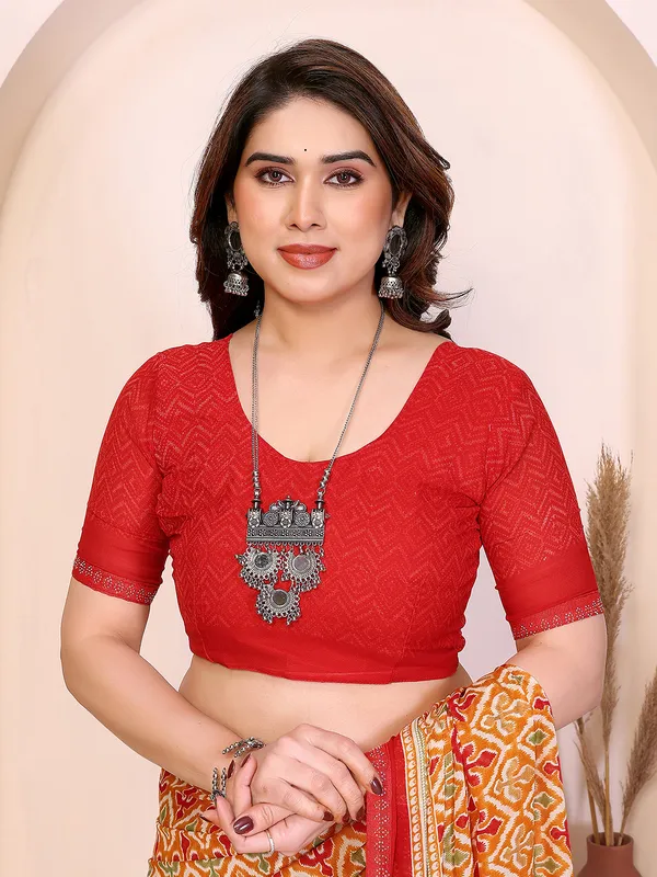 Printed_Lace_Border_Saree_With_UnStitched_Blouse_Piece_(YELLOW)