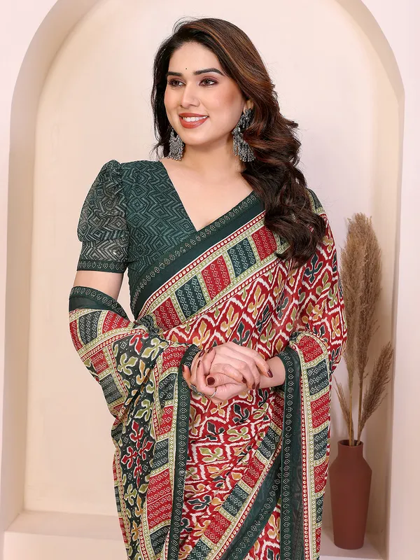 Printed_Lace_Border_Saree_With_UnStitched_Blouse_Piece_(RED)