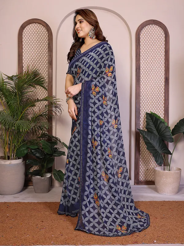 Printed_Lace_Border_Saree_With_UnStitched_Blouse_Piece_(BLUE)