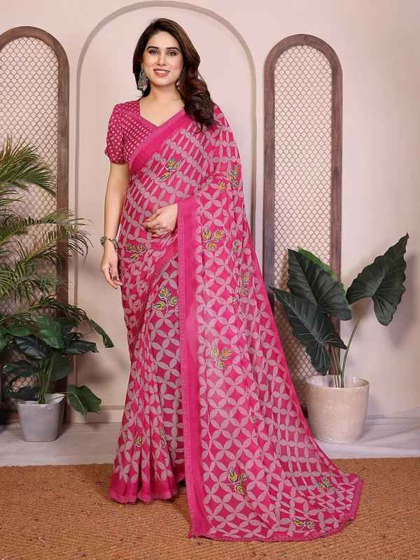 Printed_Lace_Border_Saree_With_UnStitched_Blouse_Piece_(PINK)