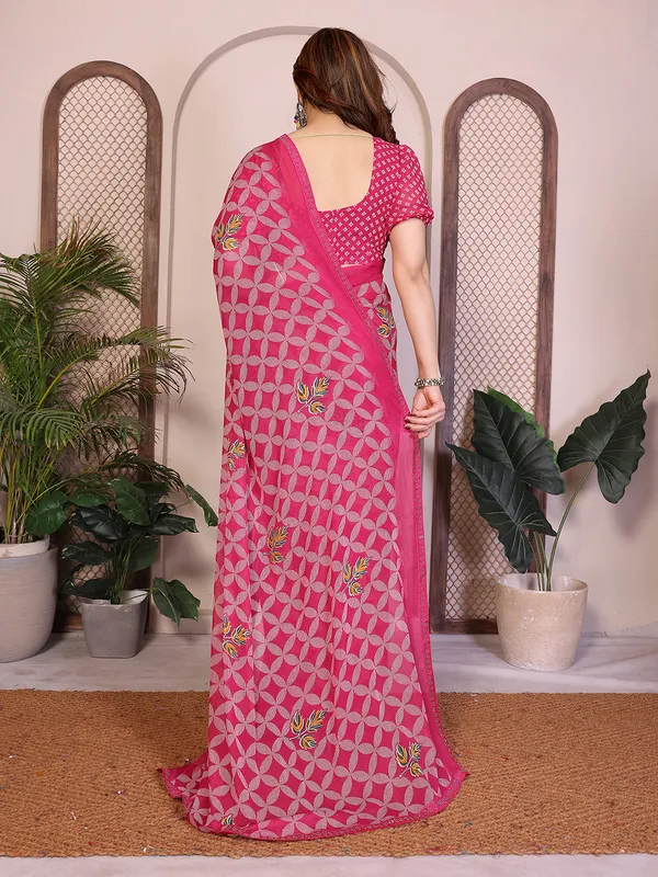 Printed_Lace_Border_Saree_With_UnStitched_Blouse_Piece_(PINK)
