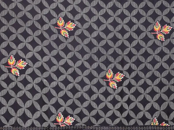 Printed_Lace_Border_Saree_With_UnStitched_Blouse_Piece_(BLACK)
