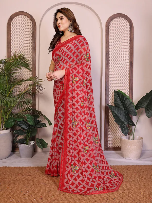 Printed_Lace_Border_Saree_With_UnStitched_Blouse_Piece_(RED)
