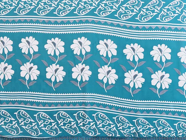 Floral_Print_Lace_Border_Saree_With_UnStitched_Blouse_Piece_(BLUE)
