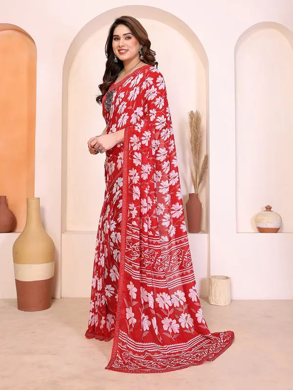 Floral_Print_Lace_Border_Saree_With_UnStitched_Blouse_Piece_(RED)