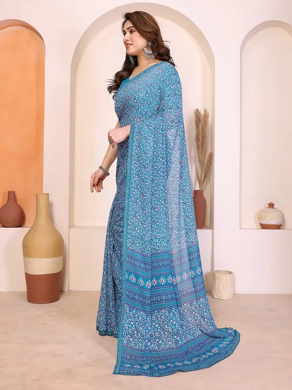 Printed_Lace_Border_Saree_With_UnStitched_Blouse_Piece_(BLUE)