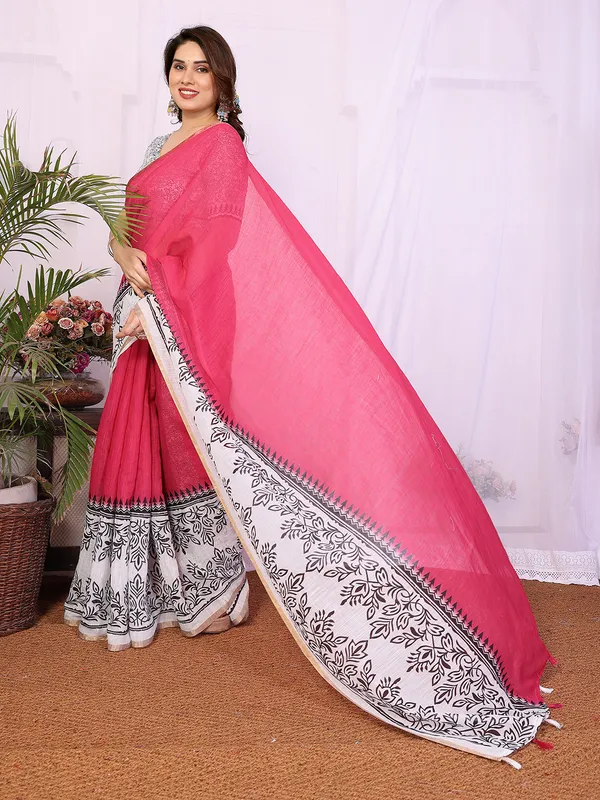 Digital_Print_Cotton_Linen_Saree_With_Unstitched_Blouse_Piece_(PINK)