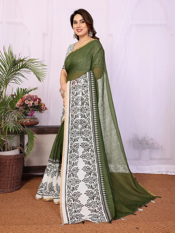 Digital_Print_Cotton_Linen_Saree_With_Unstitched_Blouse_Piece_(GREEN)