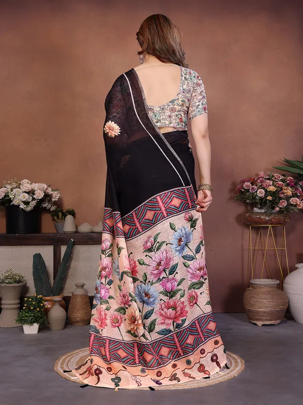 Digital_Print_Cotton_Linen_Saree_With_Unstitched_Blouse_Piece_(BLACK)