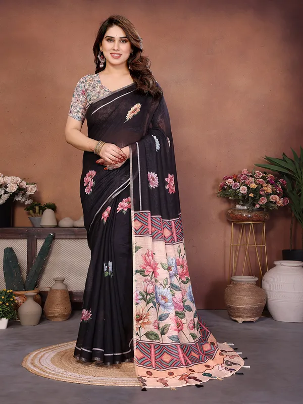 Digital_Print_Cotton_Linen_Saree_With_Unstitched_Blouse_Piece_(BLACK)