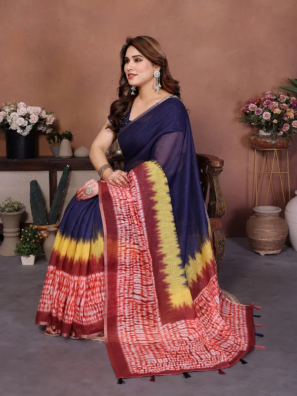 Digital_Print_Cotton_Linen_Saree_With_Unstitched_Blouse_Piece_(BLACK)