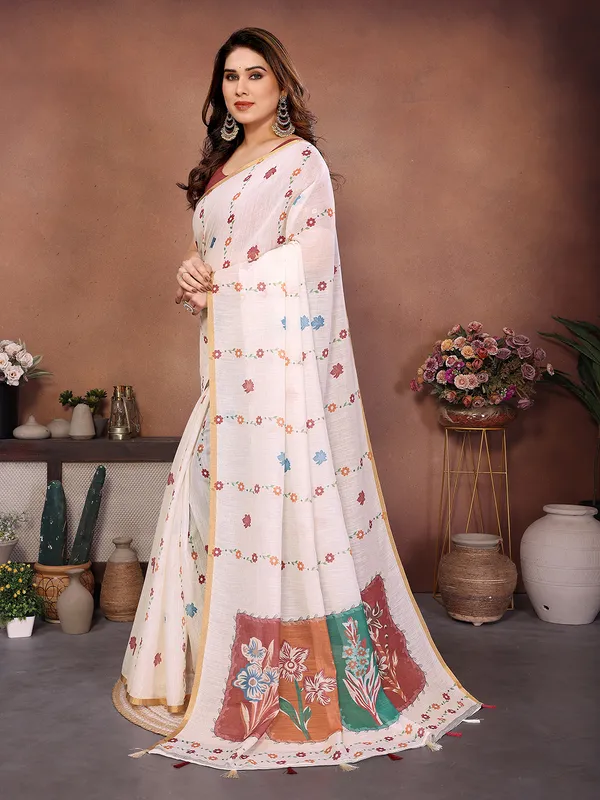 Digital_Print_Cotton_Linen_Saree_With_Unstitched_Blouse_Piece_(White)