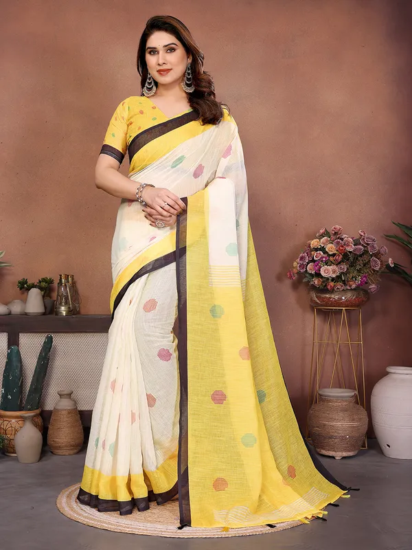 Digital_Print_Cotton_Linen_Saree_With_Unstitched_Blouse_Piece_(White)