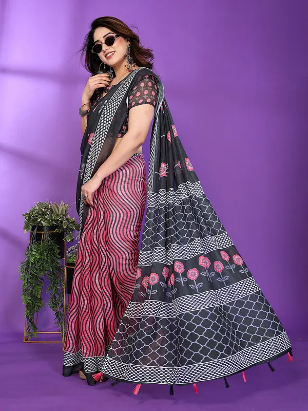 Digital_Print_Cotton_Linen_Saree_With_Unstitched_Blouse_Piece