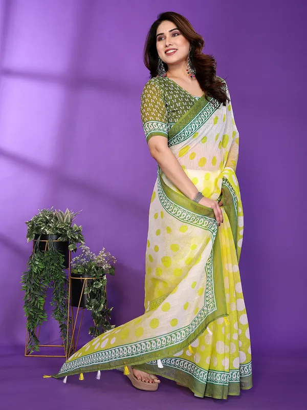 Digital_Print_Cotton_Linen_Saree_With_Unstitched_Blouse_Piece